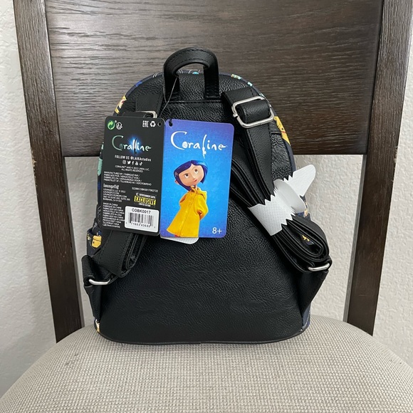 Coraline Mini-Backpack - Entertainment Earth Exclusive - Picture 2 of 2